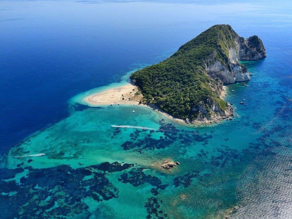 image presenting excursion Marathonisi & Keri Caves Cruise with Dufour 38,5 Sailing Yacht